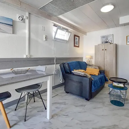 1 Bedroom Beautiful In