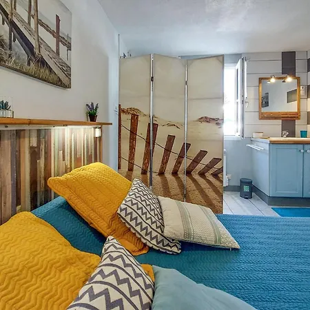 1 Bedroom Beautiful In Дом отдыха